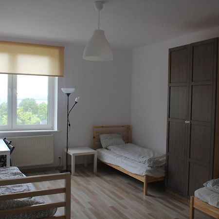 Trzyosobowy Pokoj W Mieszkaniu Czteropokojowym W Centrum Gdyni. Apartman Gdynia Kültér fotó