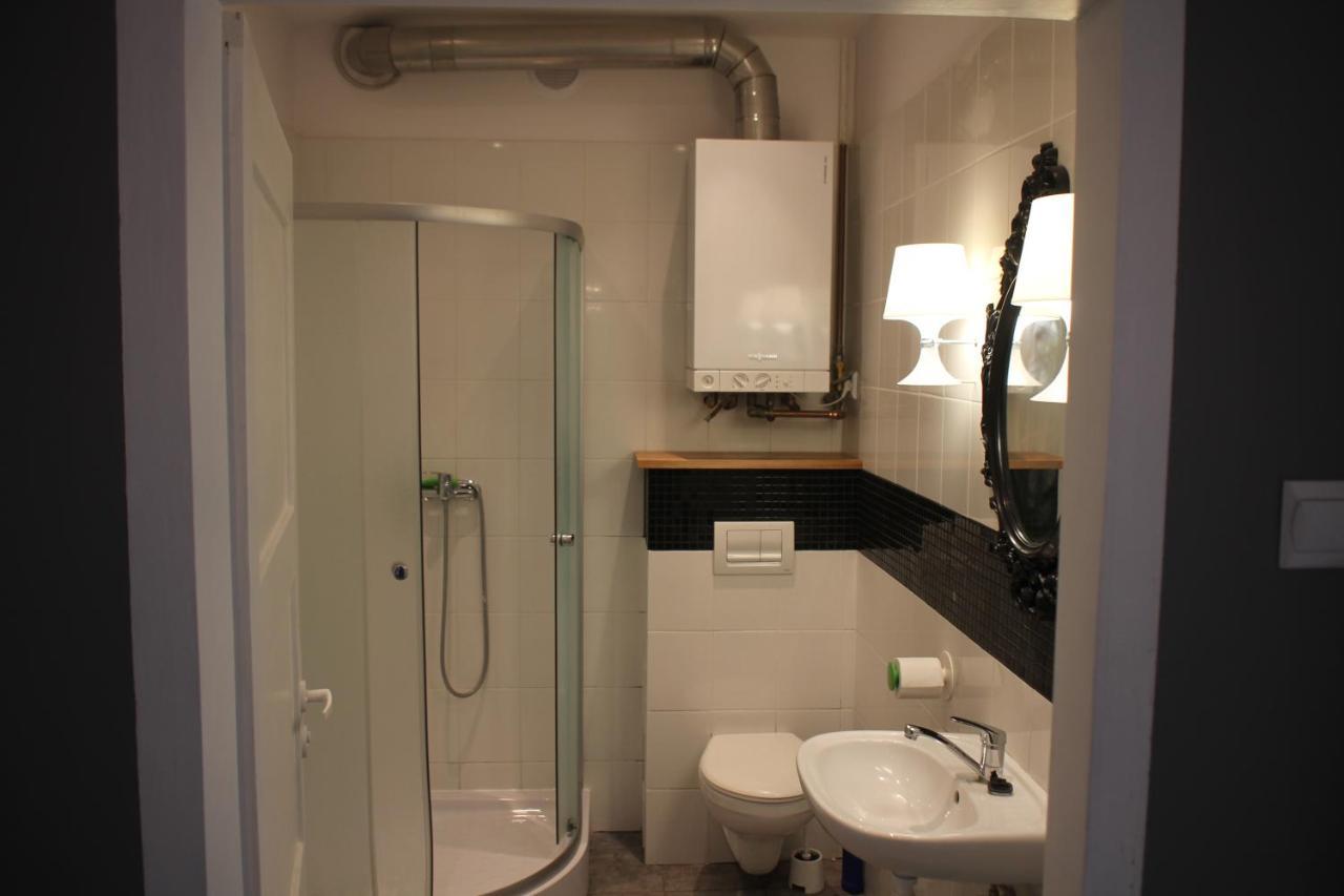 Trzyosobowy Pokoj W Mieszkaniu Czteropokojowym W Centrum Gdyni. Apartman Gdynia Kültér fotó